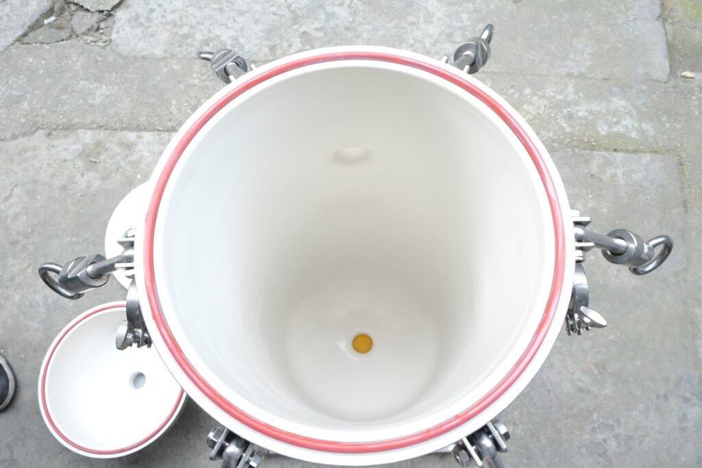 PTFE Material in SS Filter Housing